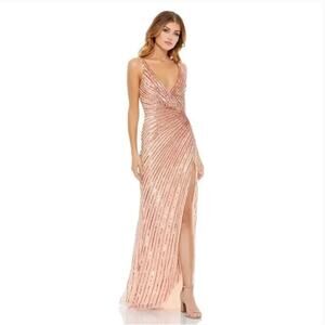 Mac Duggal 5372 Sequin Embellished Sleeveless Long Gown Rose Gold Size 8 NWT
